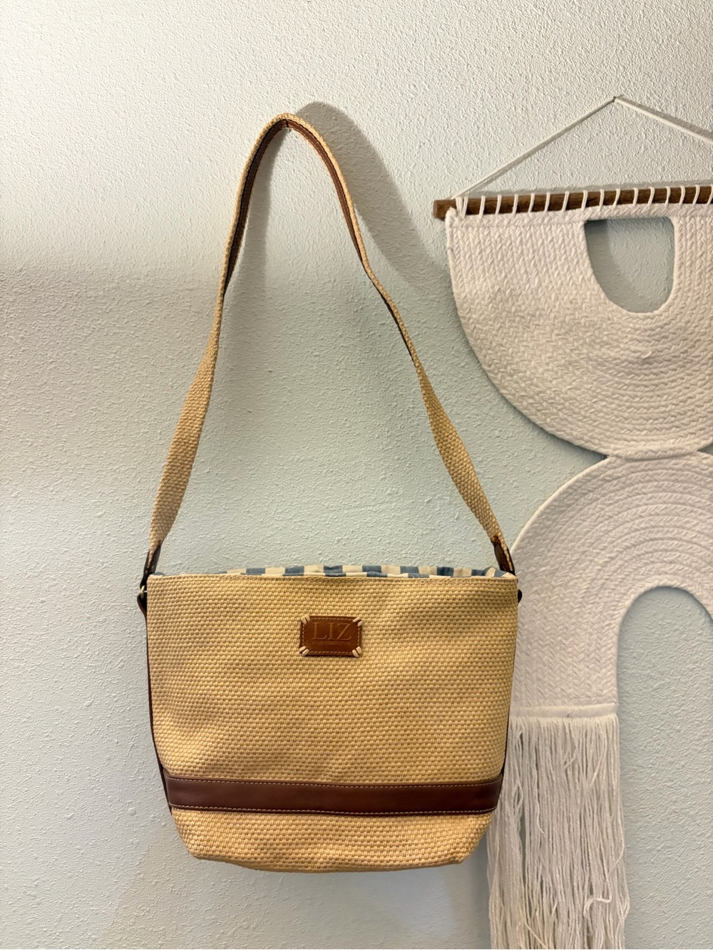 Vintage Liz Claiborne Woven Shoulder Bag with Brown Trim